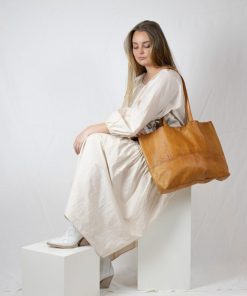 RE:DESIGNED Marlo Urban Large Bag Tan