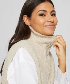 Esprit Knitted Vest Sand