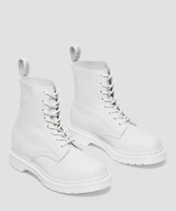 Dr. Martens 1460 Pascal Mono Virginia Boots White