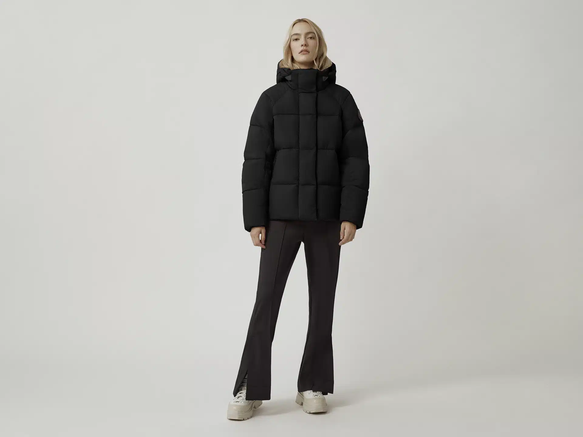 Canada goose black deals label zara