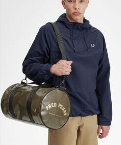 Fred Perry Tonal Barrel Bag Uniform Green/Gold